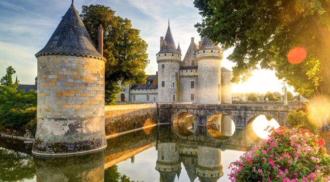 chateau of Sully-sur-Loire